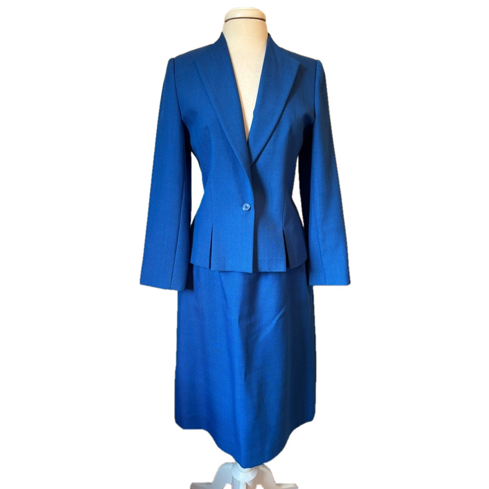 Executive Suite Women's 12 Cobalt Blue Vintage Skirt Blazer‎ Two Piece Lined Set